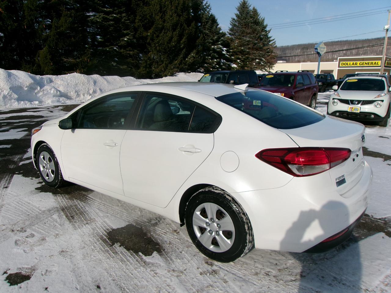 Kia Forte LX 4D Sedan 6sp 2018