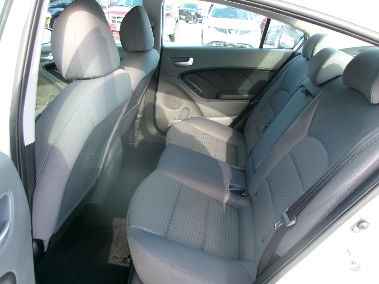 Kia Forte LX 4D Sedan 6sp 2018