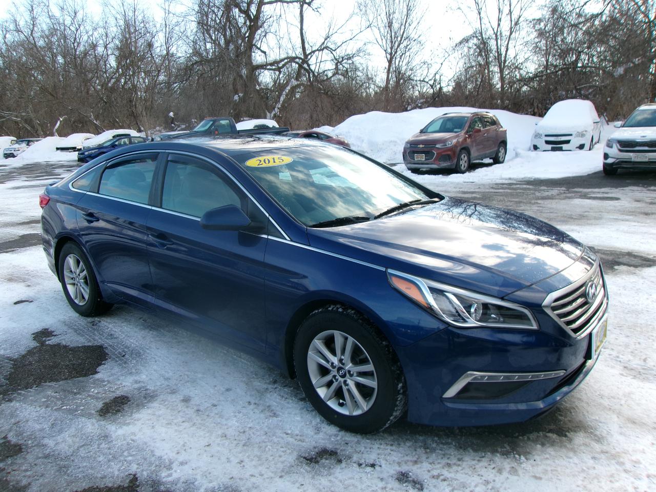 Hyundai Sonata SE 4D Sedan 2.4 2015