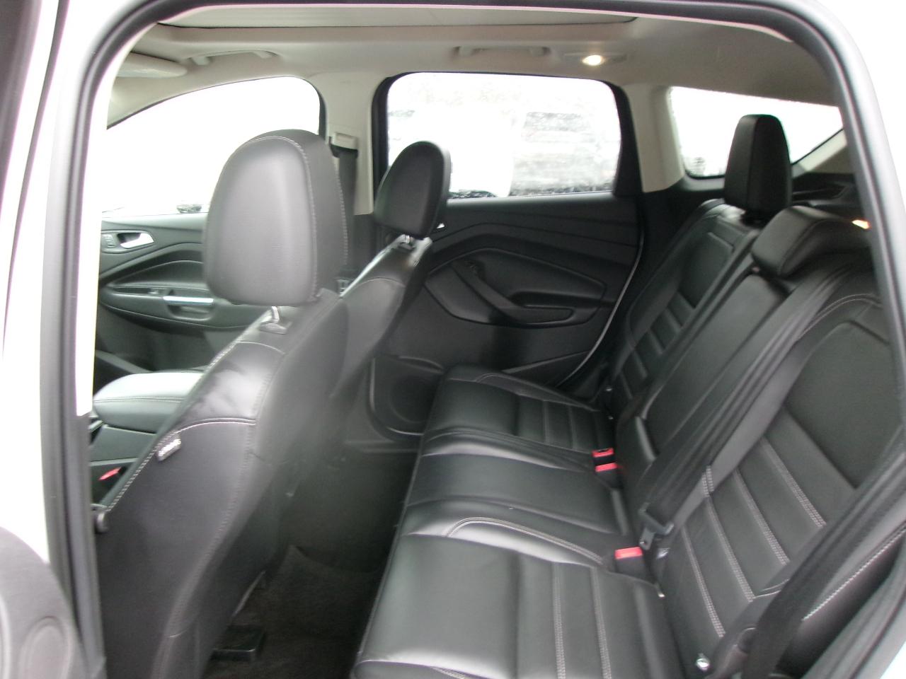 Ford Escape Titanium 4D SUV 4WD 2017