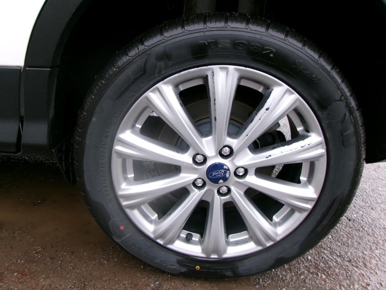 Ford Escape Titanium 4D SUV 4WD 2017