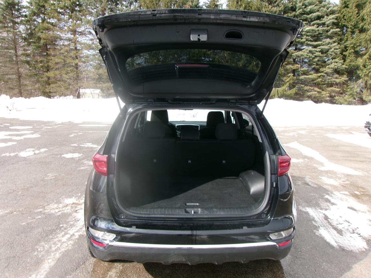 Kia Sportage LX 4D SUV AWD 2022