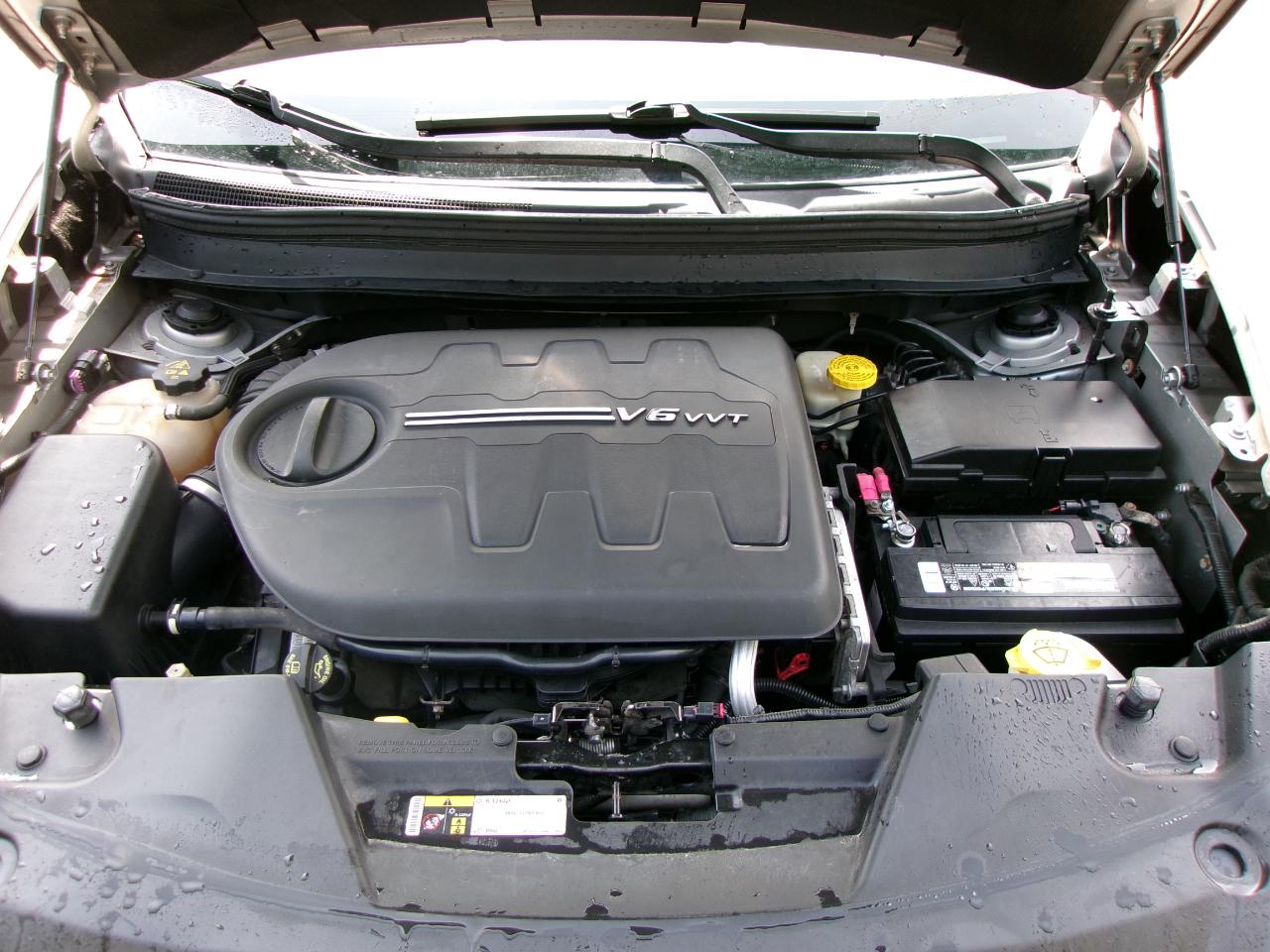 Jeep Cherokee Trailhawk 4D SUV 4WD 2015