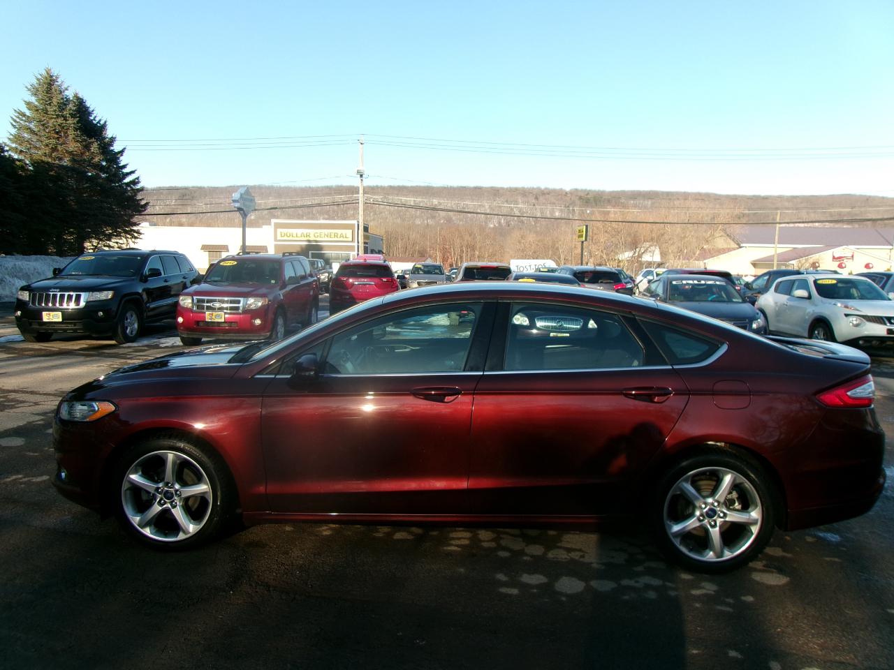 Ford Fusion SE 4D Sedan 2016