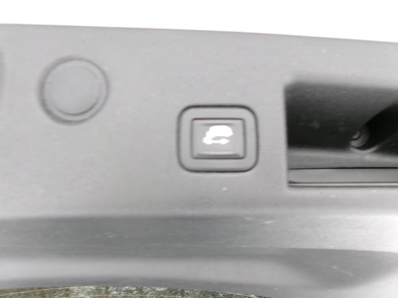 Chevrolet Equinox Premier 4D SUV AWD 1.5T 2018