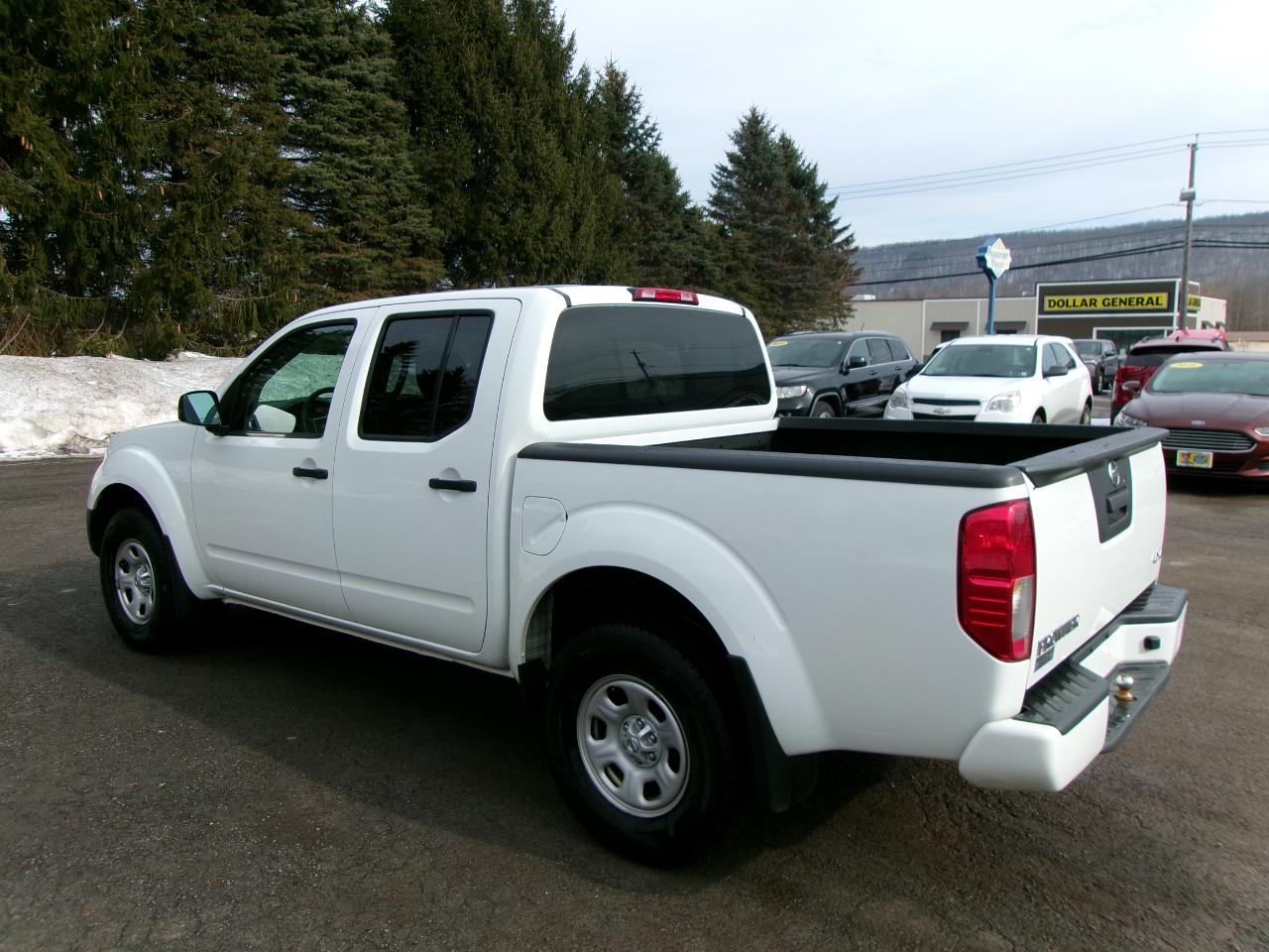 Nissan Frontier S Crew Cab 4WD at 2018