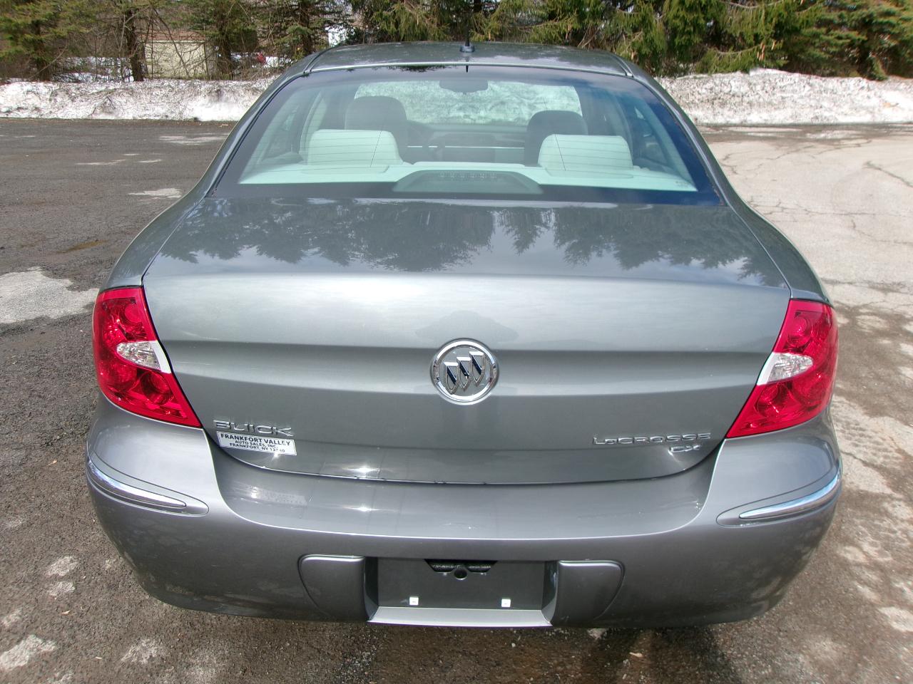 Buick LaCrosse CX 4D Sedan 2009