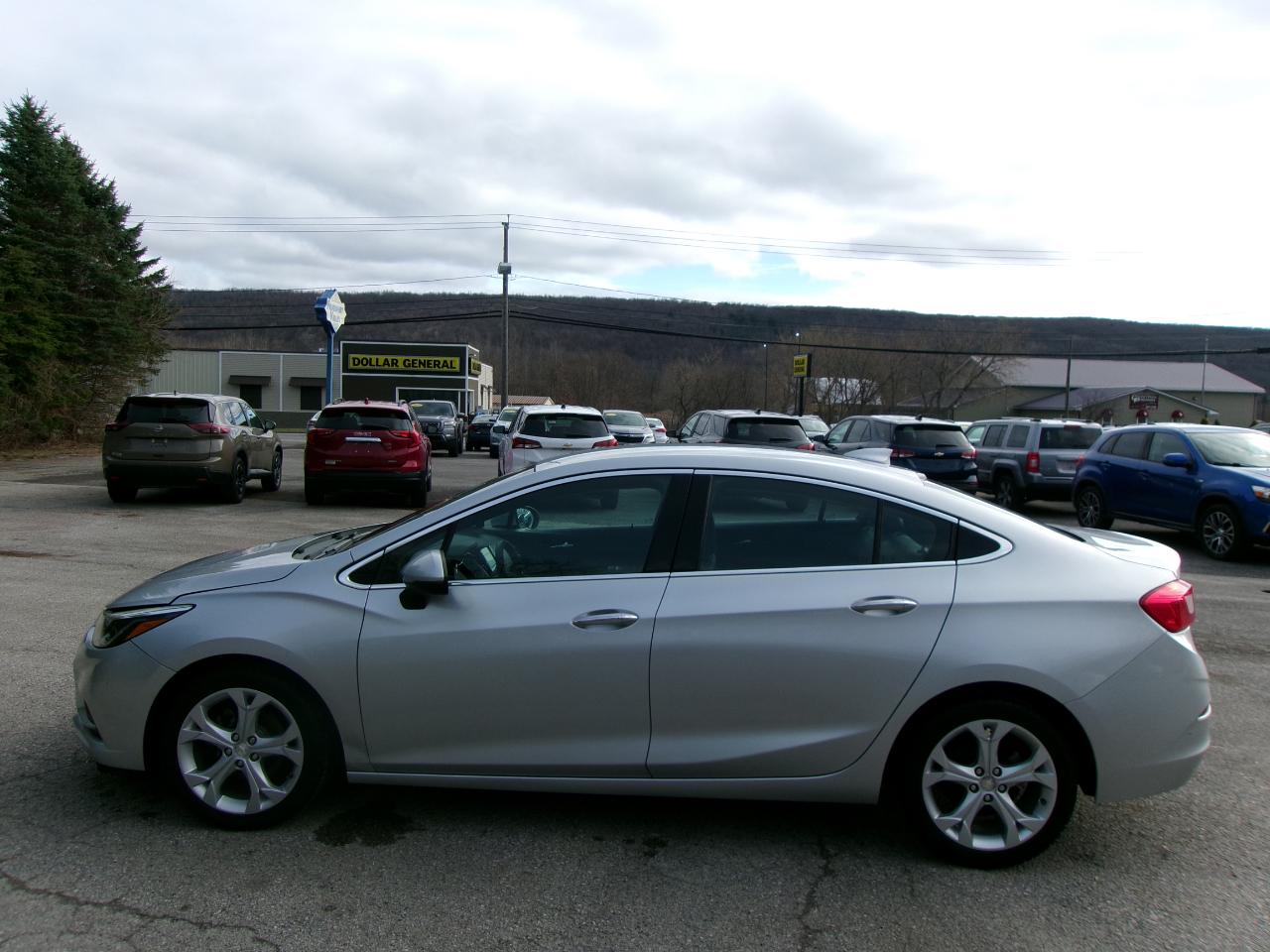 Chevrolet Cruze Premier 4D Sedan 2017