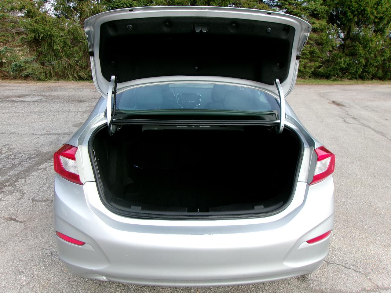 Chevrolet Cruze Premier 4D Sedan 2017