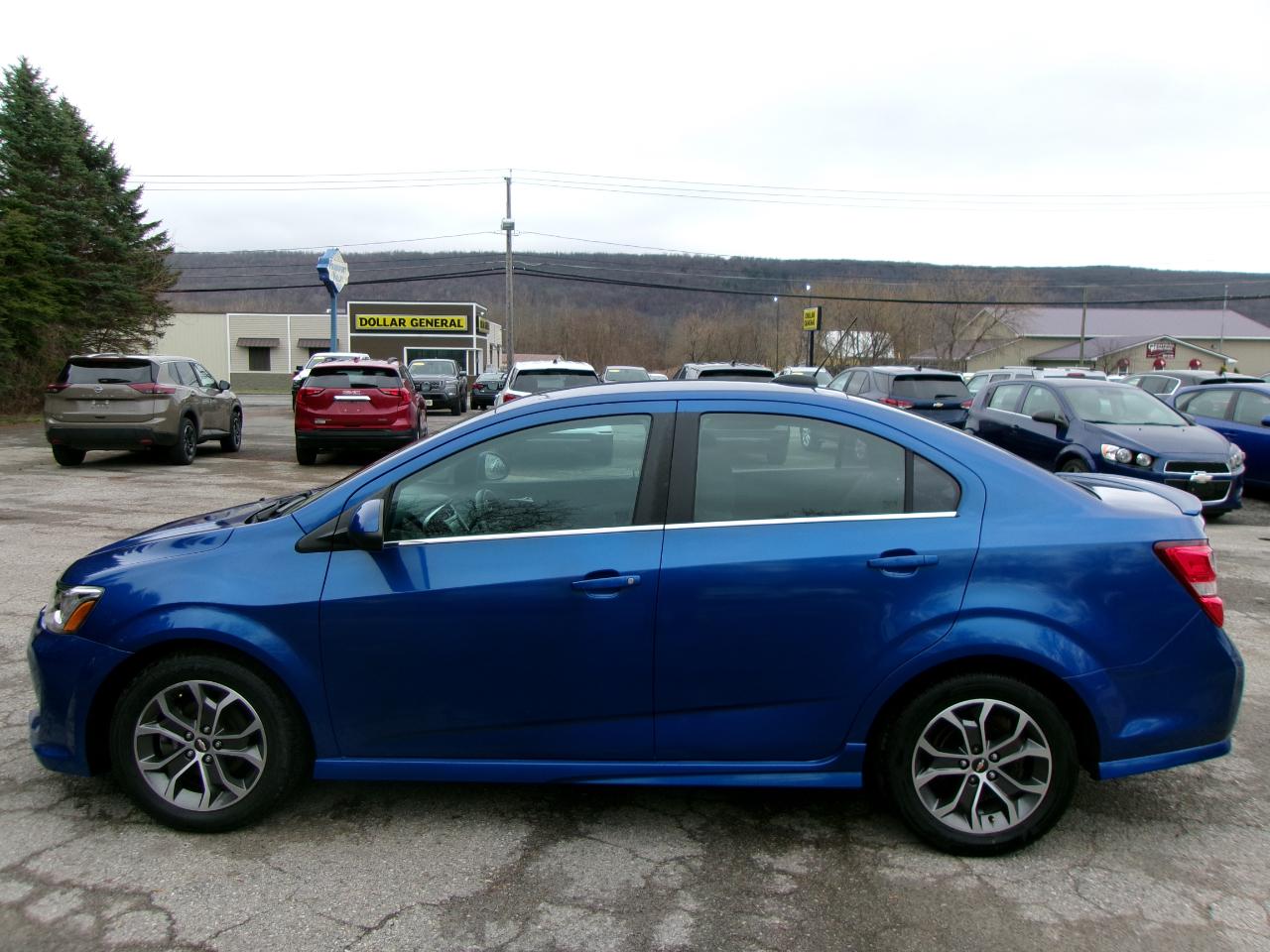 Chevrolet Sonic LT 4D Sedan 2017