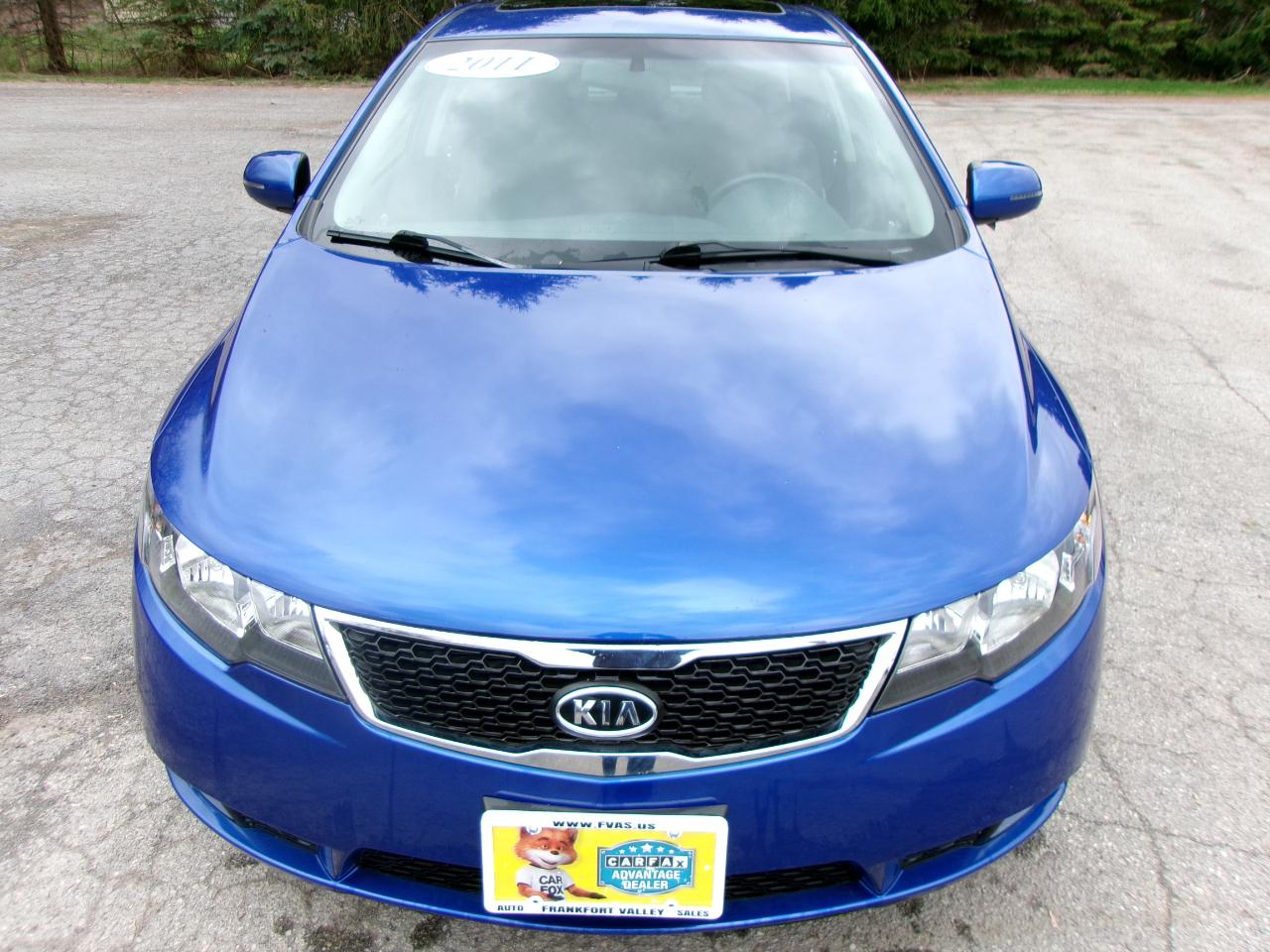 Kia Forte SX 5D Hatchback 2011