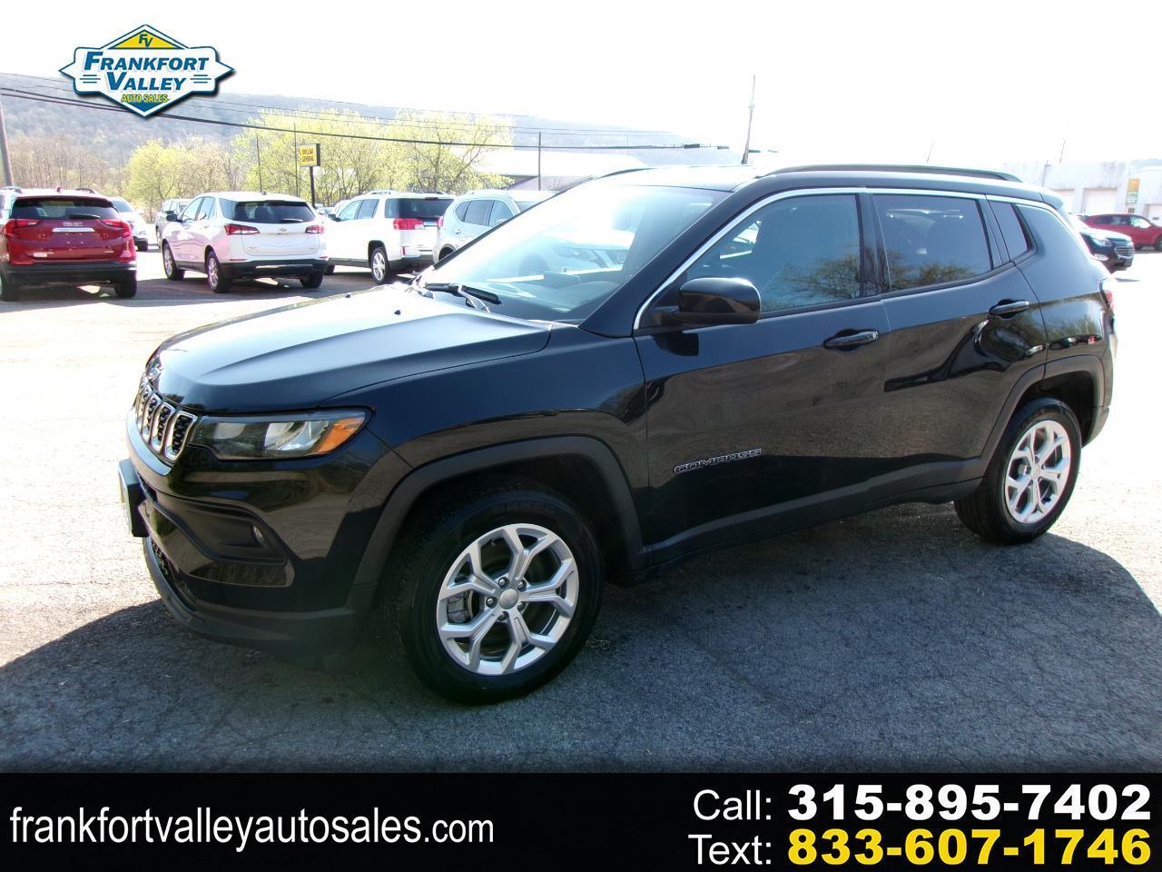 2024 Jeep Compass Latitude 4D SUV 4WD