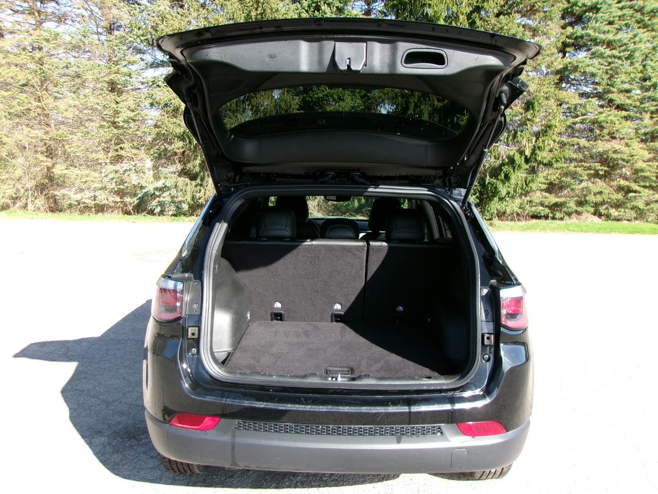 Jeep Compass Latitude 4D SUV 4WD 2024