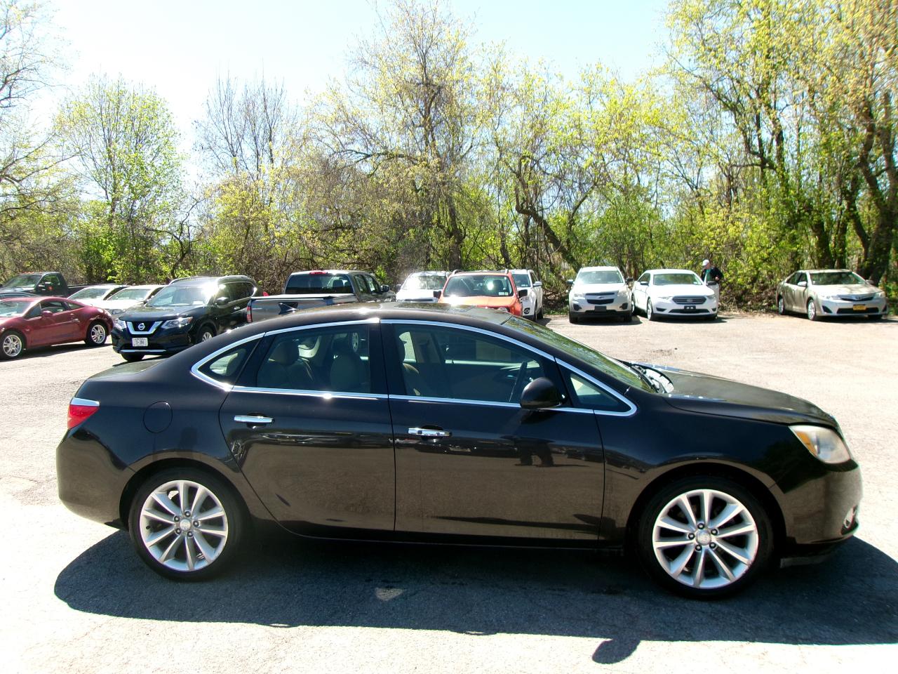 Buick Verano 4D Sedan 2012