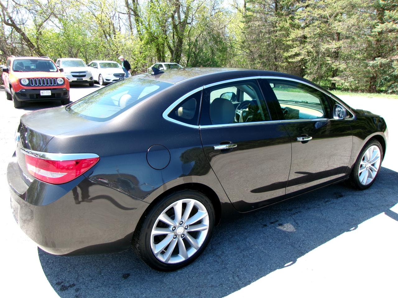 Buick Verano 4D Sedan 2012
