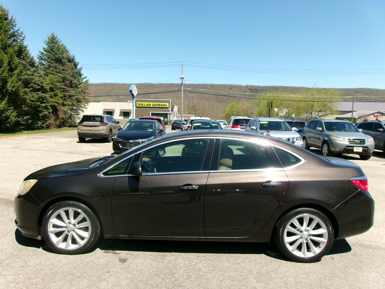Buick Verano 4D Sedan 2012