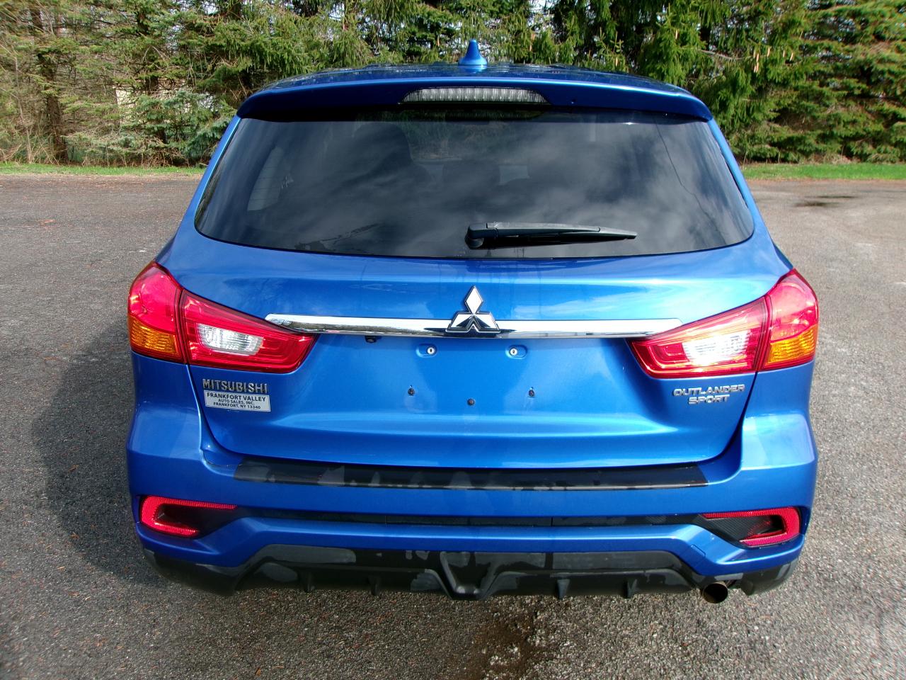 Mitsubishi Outlander Sport ES 4D SUV FWD 2.0L 5sp 2019