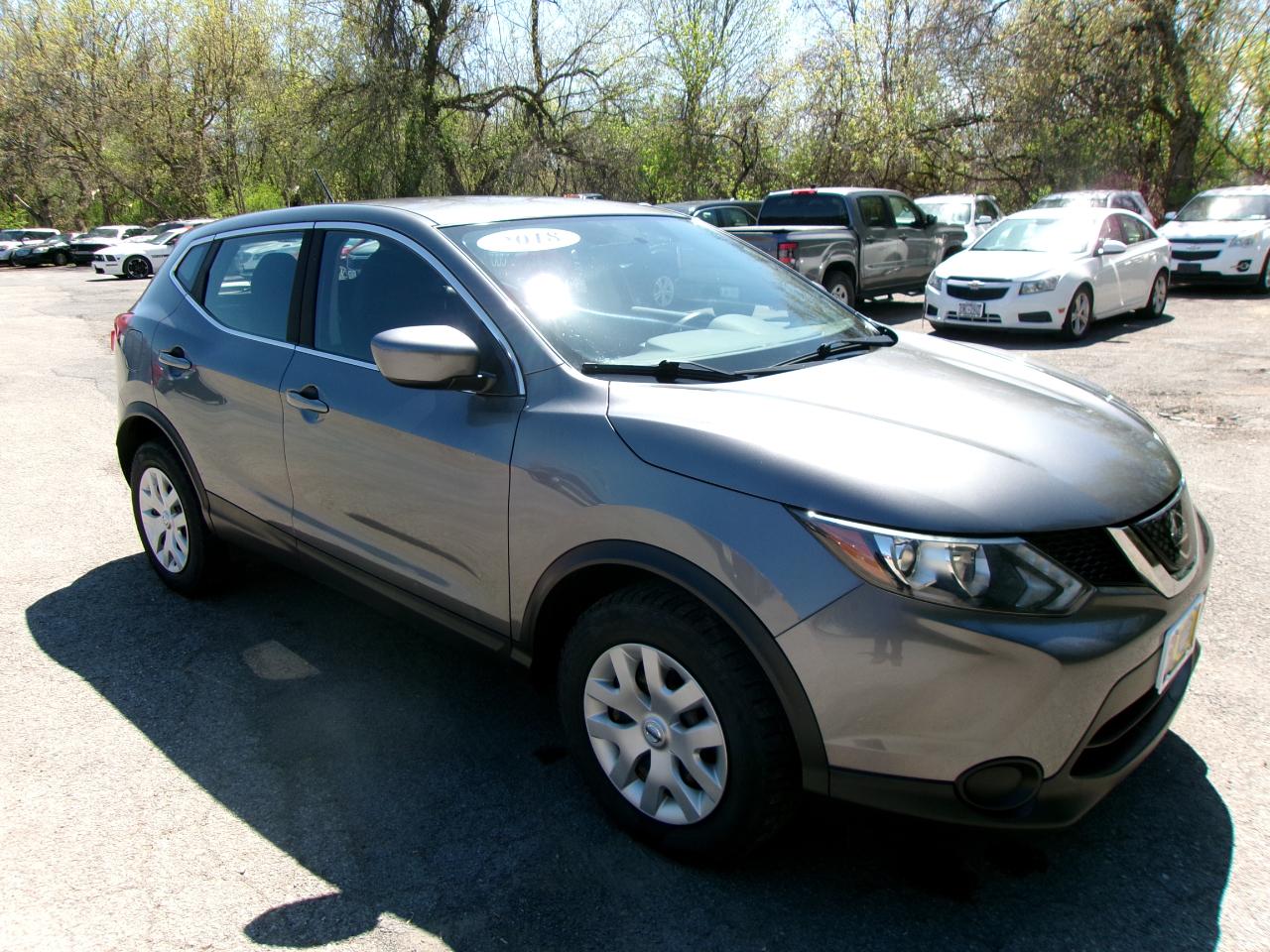 Nissan Rogue Sport S 4D SUV AWD 2018