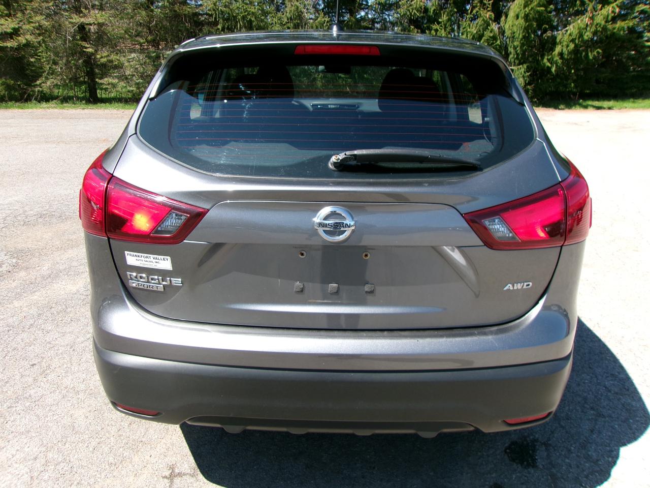 Nissan Rogue Sport S 4D SUV AWD 2018