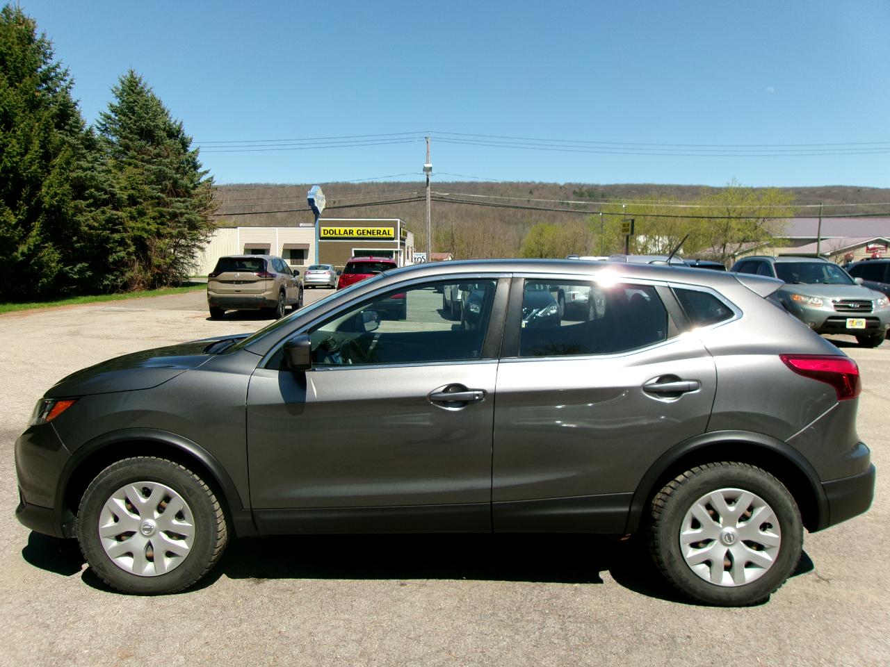 Nissan Rogue Sport S 4D SUV AWD 2018