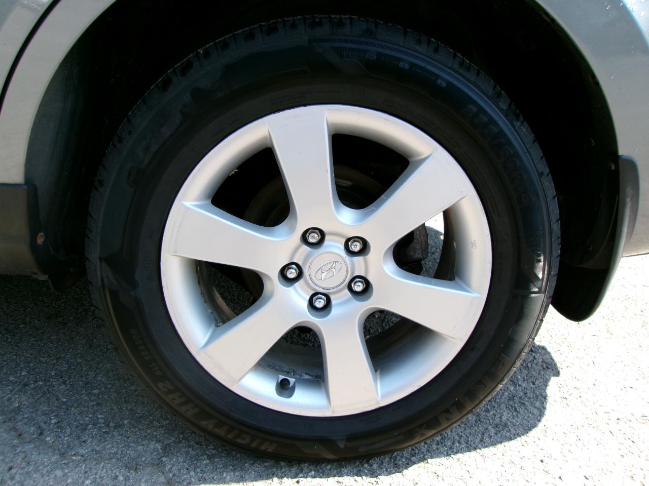 Hyundai Santa Fe Limited 4D SUV AWD 2008