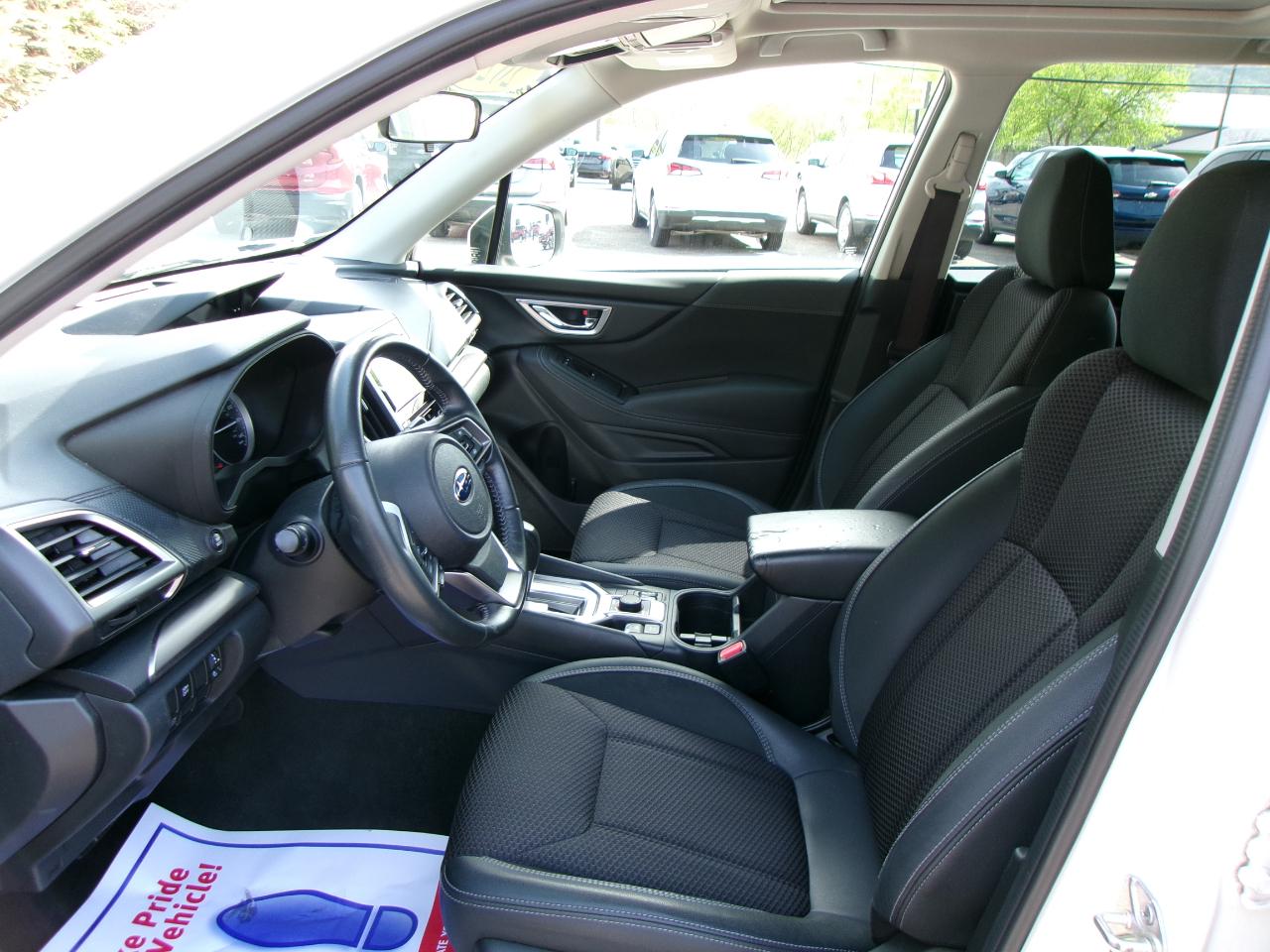 Subaru Forester 2.5i Premium 4D SUV at 2022