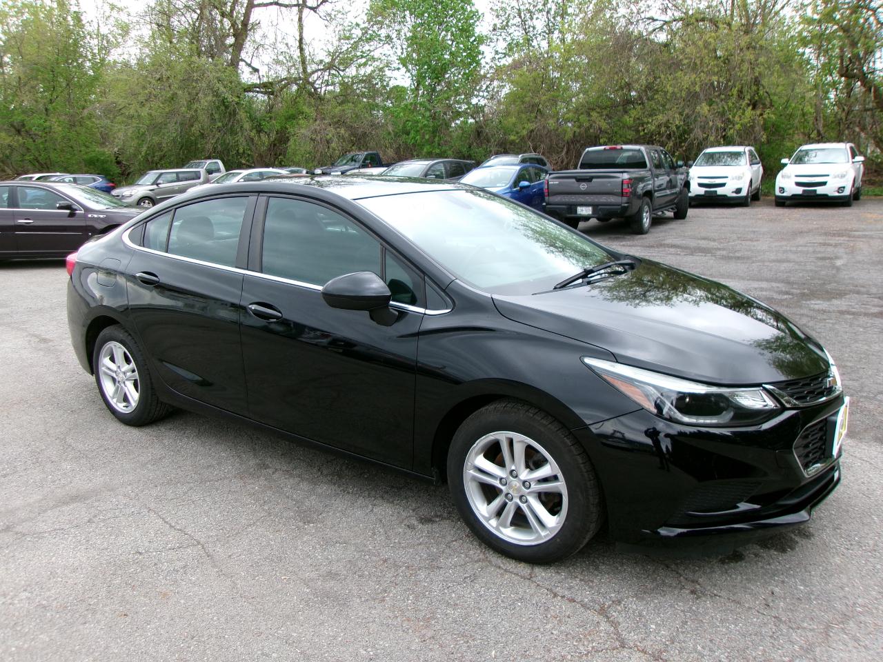 Chevrolet Cruze LT 4D Sedan 2017