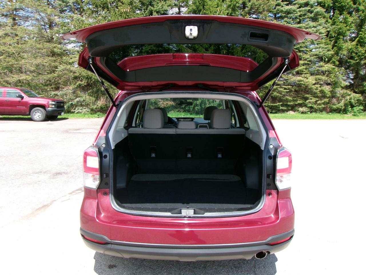 Subaru Forester 2.5i Premium 4D SUV at 2018