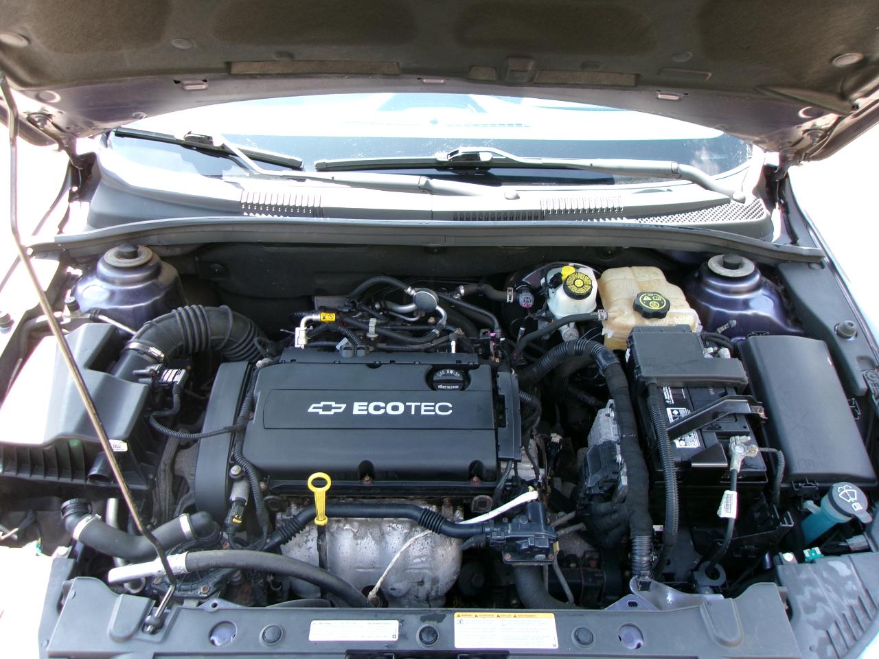Chevrolet Cruze LS 4D Sedan 2013