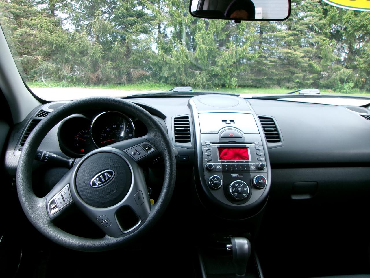 Kia Soul + 4D Wagon 2010