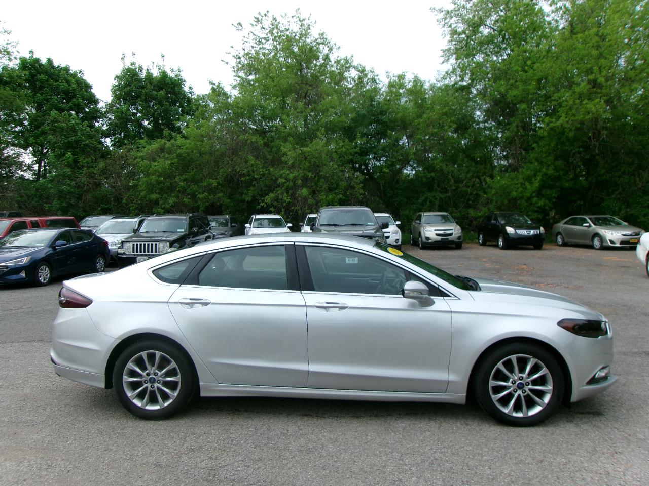 Ford Fusion SE 4D Sedan 2017