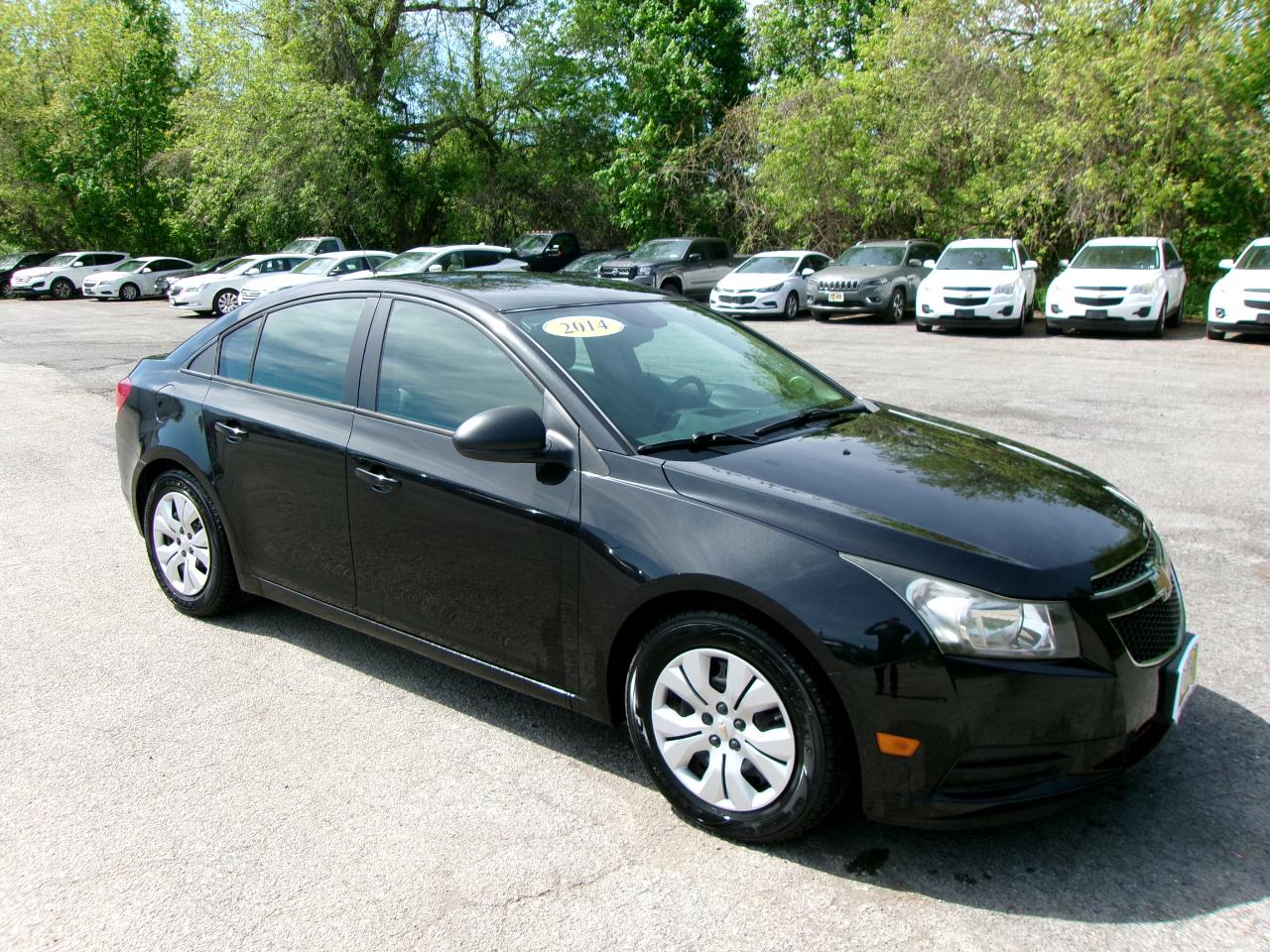 Chevrolet Cruze LS 4D Sedan 2014