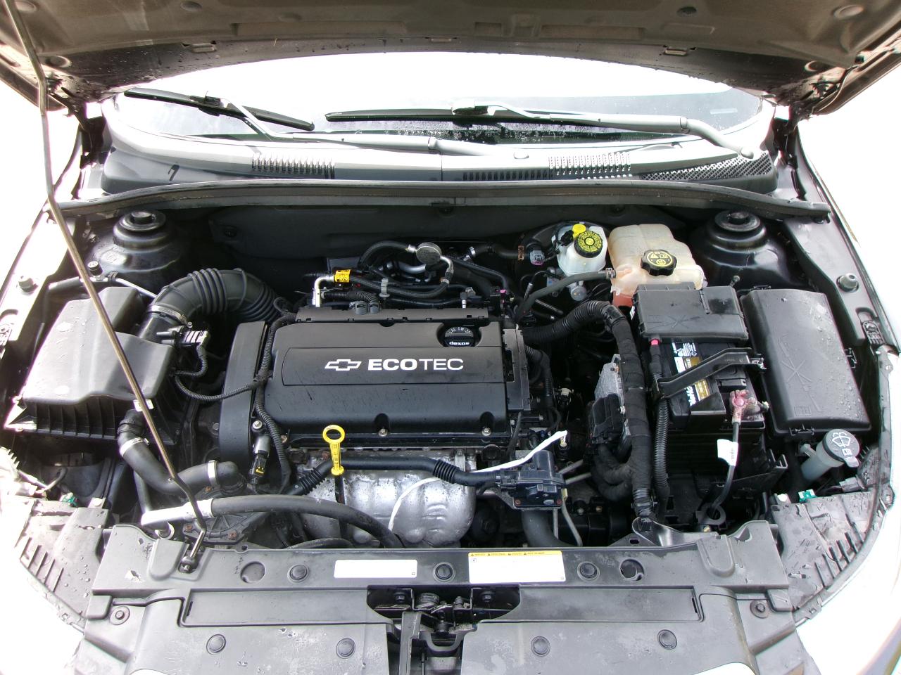 Chevrolet Cruze LS 4D Sedan 2014