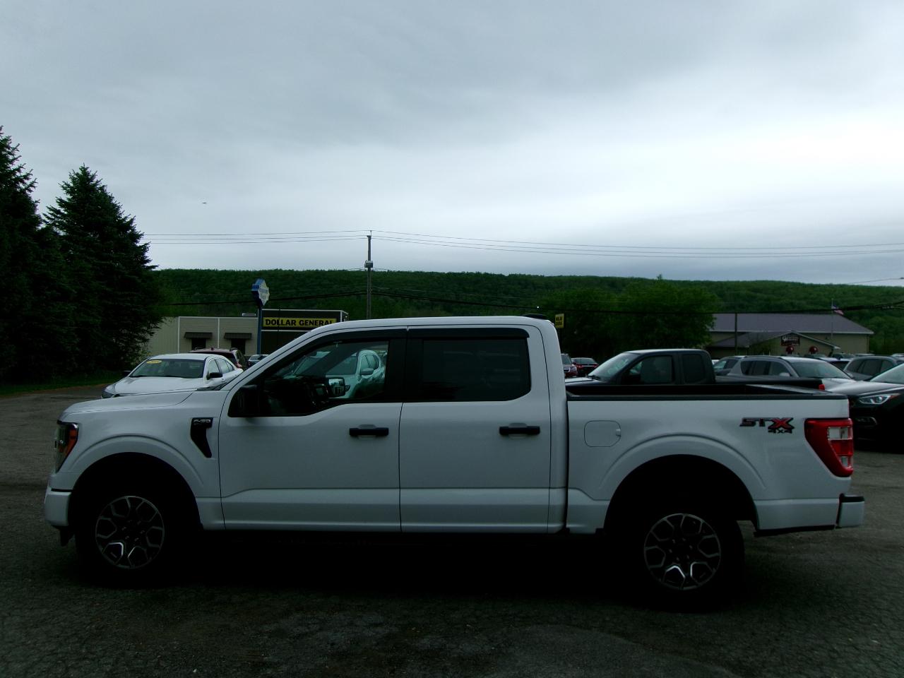 Ford F150 XL Supercrew 4WD 145 2021
