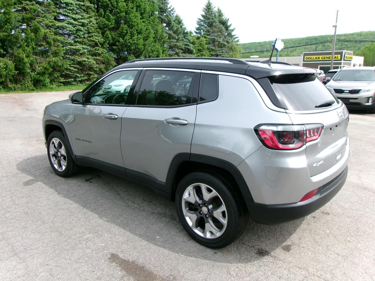 Jeep Compass Limited 4D SUV 4WD 2020