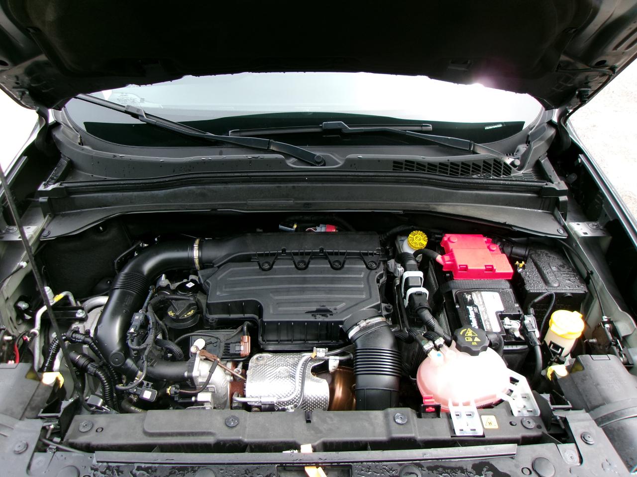 Jeep Renegade Latitude 4D SUV 4WD 2022