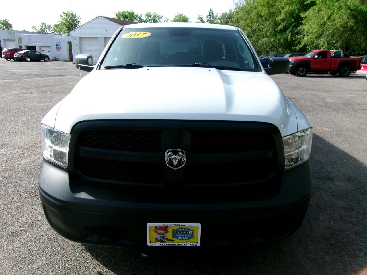 RAM 1500 Tradesman Quad Cab 4WD 2017