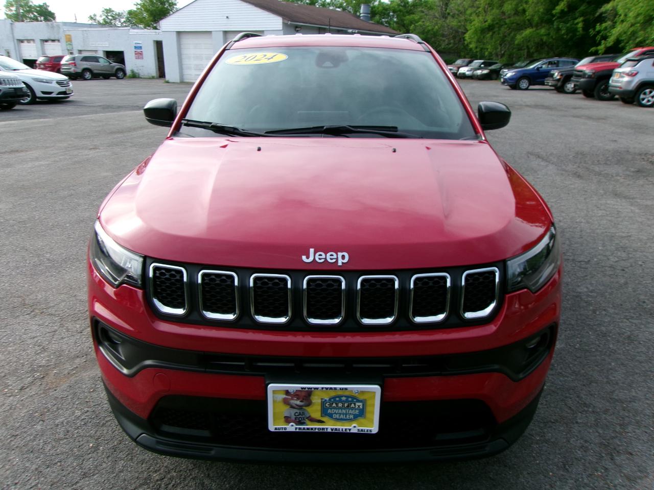 Jeep Compass Latitude 4D SUV 4WD 2024