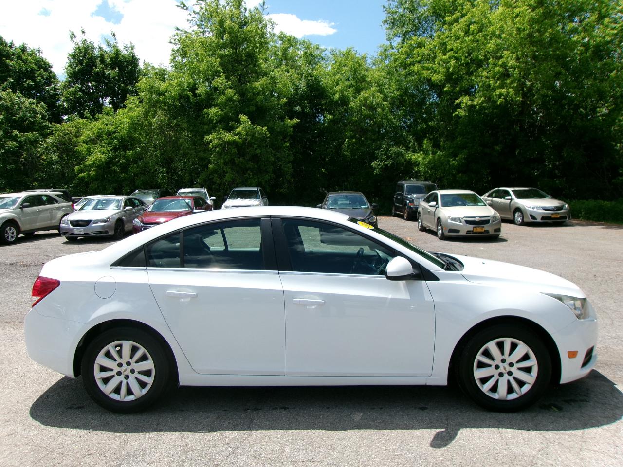 Chevrolet Cruze LT 4D Sedan 2011