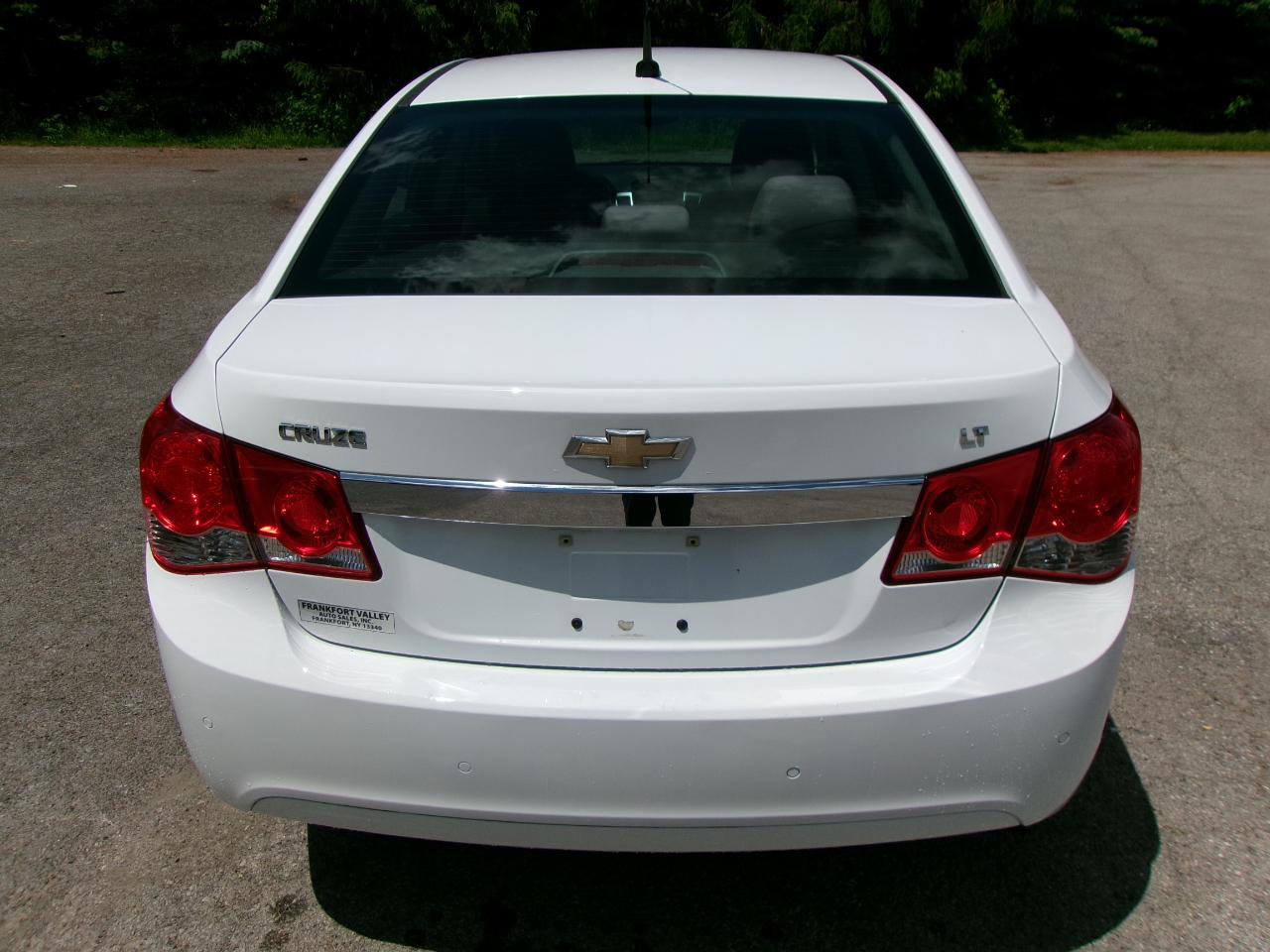 Chevrolet Cruze LT 4D Sedan 2011