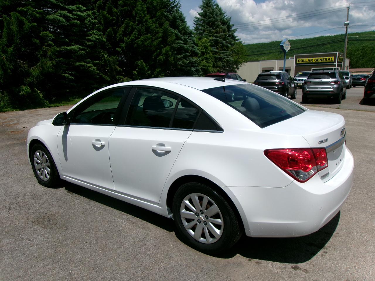 Chevrolet Cruze LT 4D Sedan 2011