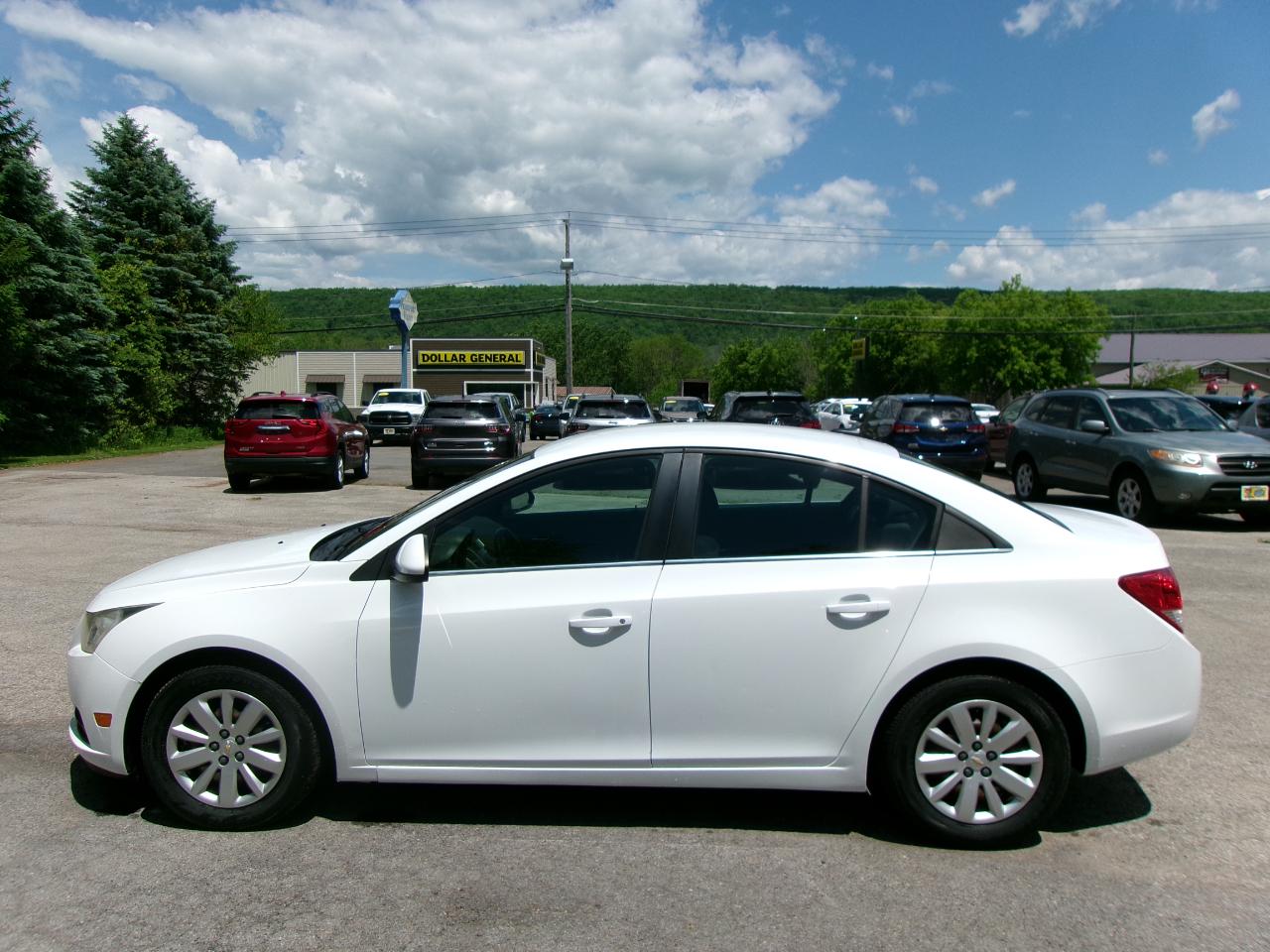 Chevrolet Cruze LT 4D Sedan 2011