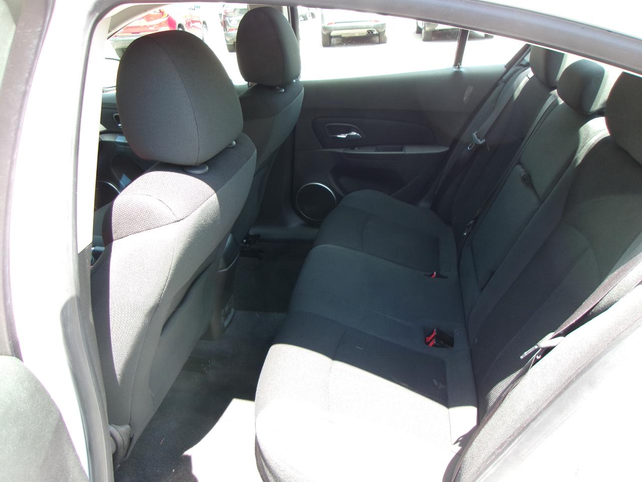 Chevrolet Cruze LT 4D Sedan 2011