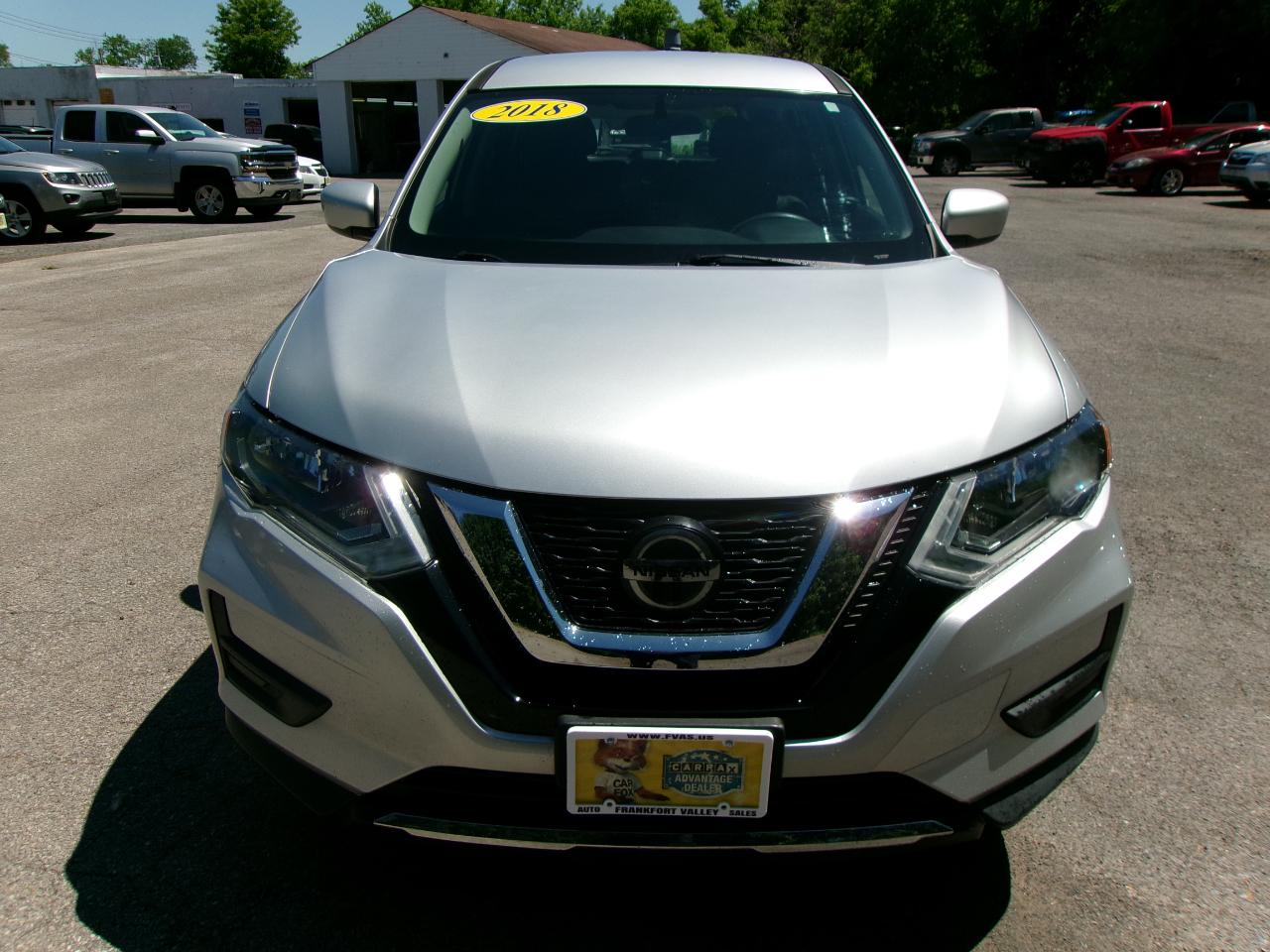 Nissan Rogue S 4D SUV FWD 2018