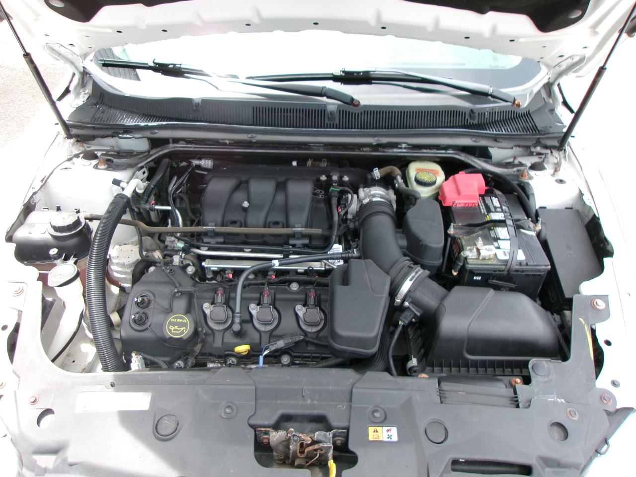 Ford Taurus SE 4D Sedan 2015