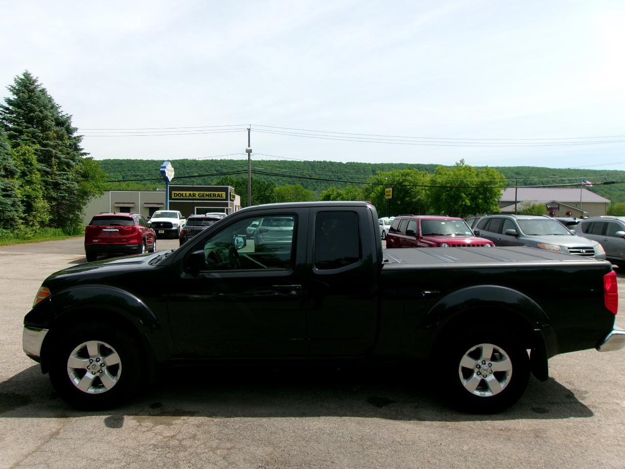 Nissan Frontier SE King Cab 4X4 V6 2010