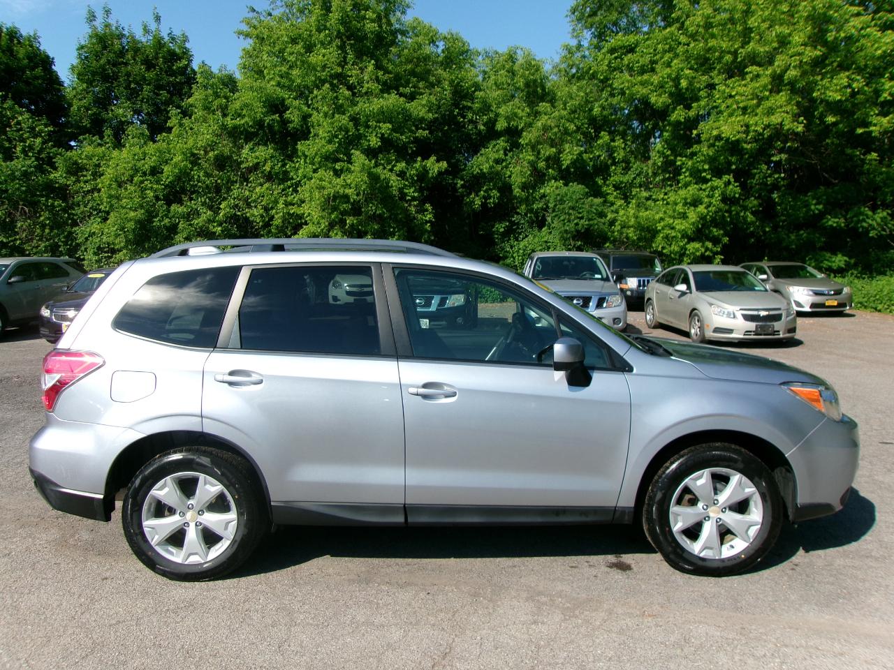 Subaru Forester 2.5i Premium 4D SUV 2016