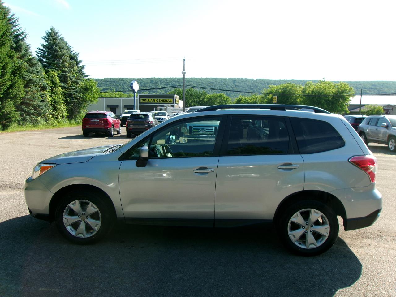 Subaru Forester 2.5i Premium 4D SUV 2016