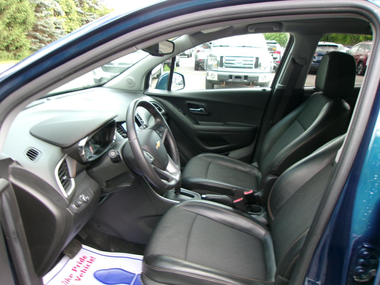 Chevrolet Trax LT 4D SUV AWD 2020