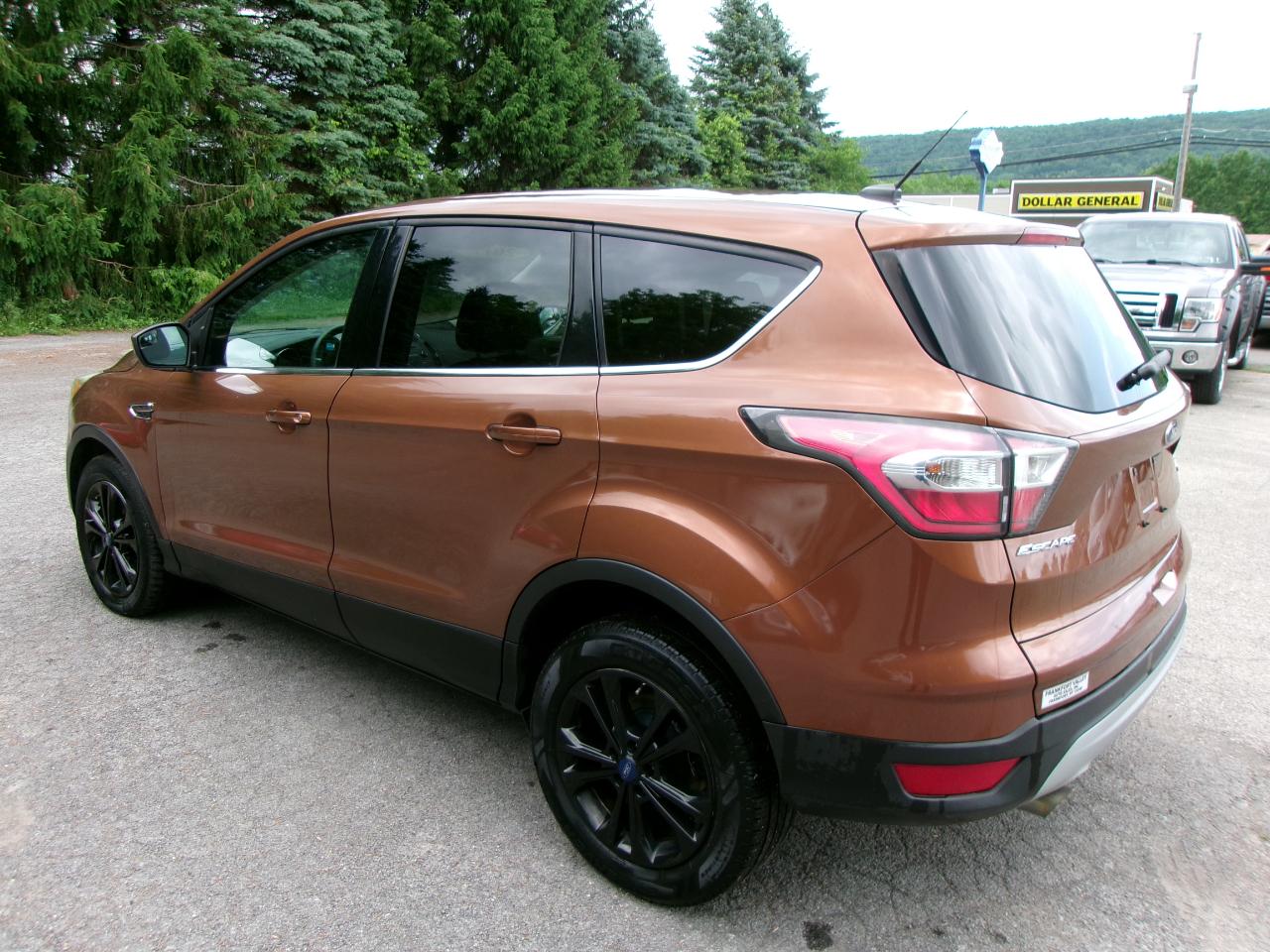 Ford Escape SE 4D SUV 4WD 2017